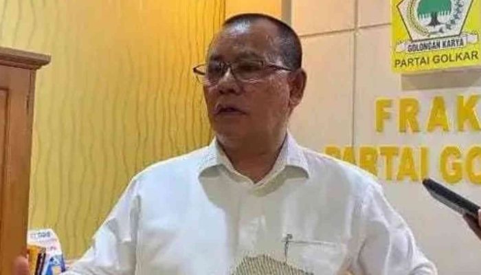 Genangan Air di Kawasan Eks Kantor Gubernur Hambat Akses Jalan, Fikram Salilama Desak Pemprov Ambil Tindakan