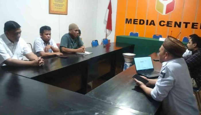 Kejanggalan Ijazah Calon Wakil Bupati Gorontalo Utara Dilaporkan ke Bawaslu