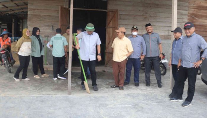 Komisi II Deprov Pastikan Stok Beras di Boliyohuto Aman