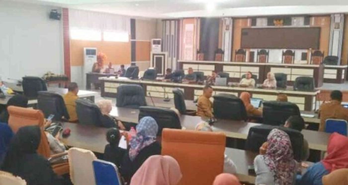 Rapat dengar pendapat