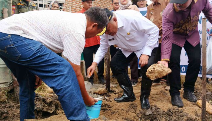 Gerakan Koin 1.000 Bangun Jamban, Wabup Gorontalo Apresiasi Semangat OPD Tekan Stunting