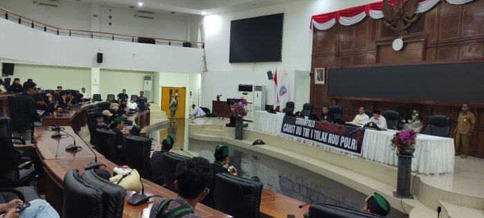 pansus tambang sawit