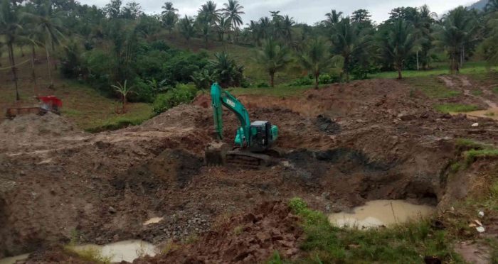 Alata Berat Jenis Excavator