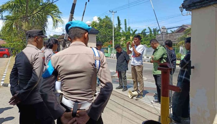 Penanganan Kasus Penganiayaan Aktivis Mandek, Mahasiswa Desak Kasat Reskrim Polres Gorontalo Dicopot