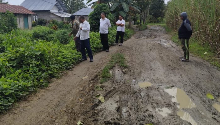 Syarifudin Bano Soroti Akses Puncak-Ayumolingo-Karyamukti: Rusak Parah, Petani Menjerit!