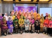Ketua TP-PKK Kabupaten Gorontalo Apresiasi Seminar BKOW tentang Adat dan Hak Perempuan