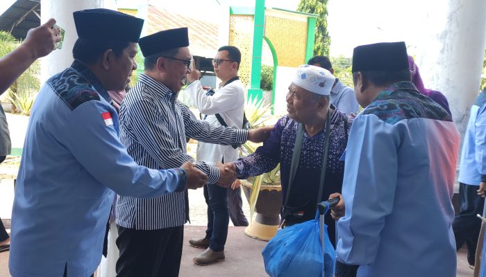 La Ode Haimudin Sambut Hangat Kepulangan Jemaah Haji Gorontalo Kloter 32