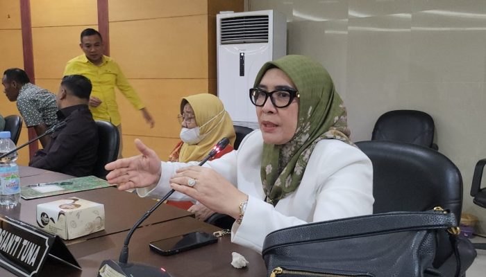 Aturan SPMB 2025 Bingungkan Orang Tua Siswa, Deprov Soroti Sosialisasi Dinas Pendidikan
