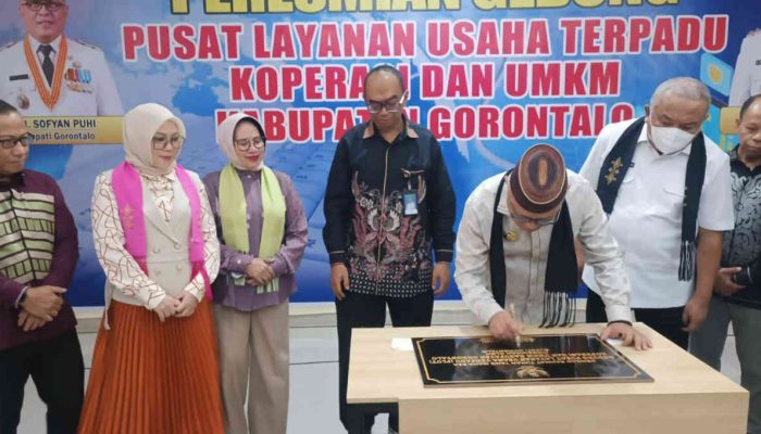 Sofyan Puhi Resmikan PLUT, UMKM Kabupaten Gorontalo Siap Tumbuh