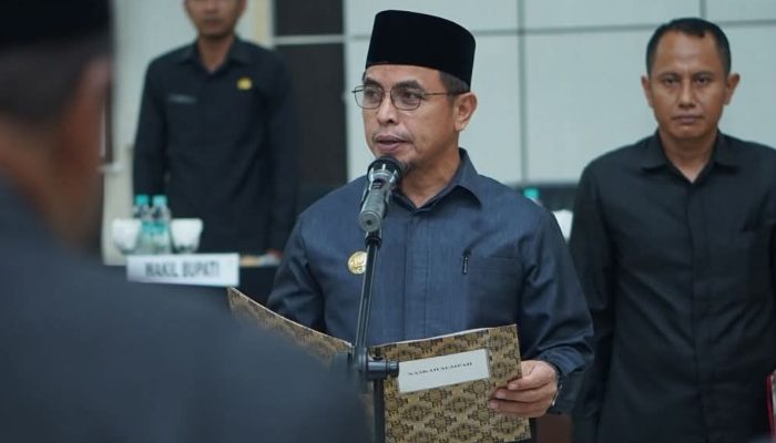 Rotasi Besar di Pemkab Bolmut, 15 Pejabat Dilantik, Tiga Dapat Plt Jabatan Strategis