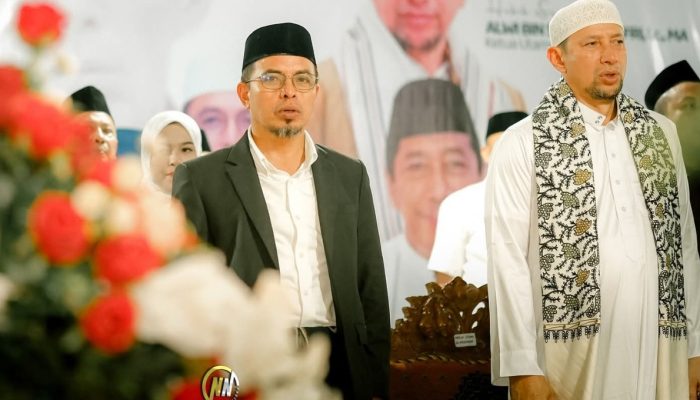 Hadiri Pelantikan Pengurus Alkhairaat, Sirajudin: Alkhairaat Adalah Cahaya Ilmu dan Akhlak Umat