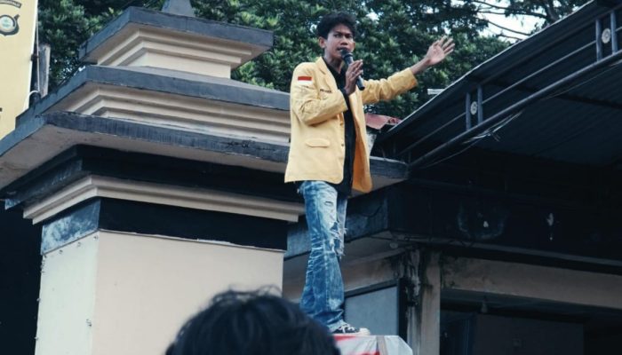 Buntut Aksi Mahasiswa di Polda Gorontalo Ricuh, Kapolda Diminta Dicopot