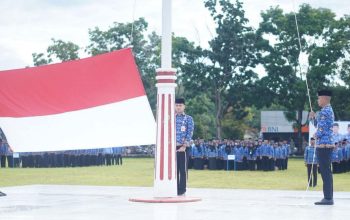 Sirajudin Lasena Pimpin Upacara HUT KORPRI Tingkat Bolmut