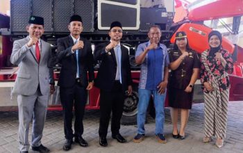 Pemda Bolmut Salurkan Bantuan ke Petani dan Nelayan