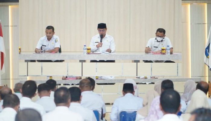 Pimpin Rapat Evaluasi, Sirajudin Lasena Tegaskan Arah Kerja Pemda Boltara 2026