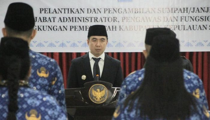 Lantik 16 Pejabat, Bupati Sangihe: Jabatan Adalah Amanah