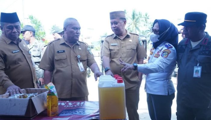 Pemda Boltara Sidak Harga di Pasar Boroko