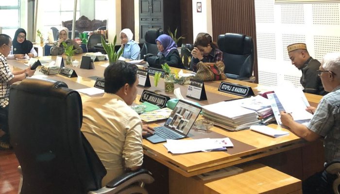Aktivitas DPRD Provinsi Gorontalo Sepi, Komisi I Tetap Jalankan Rapat di Kantor