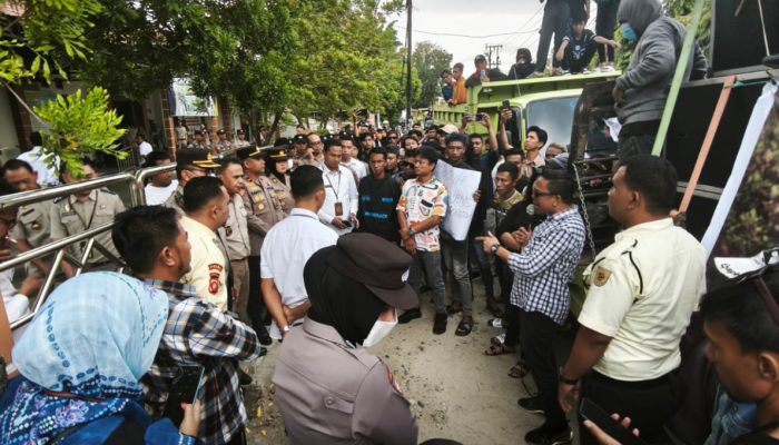 Desakan Memuncak, Massa Geruduk BPN Tuntut Sertifikat PT Alif