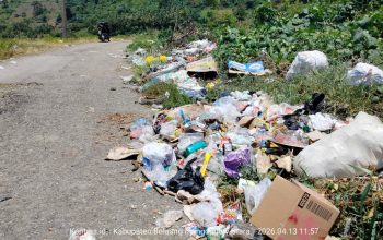TPS Nihil, Sampah Berserakan di Ruas Jalan Pimpi-Huntuk, DLH Boltara Disorot
