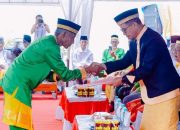 Sambut Hari Raya Idul Adha, Bupati Boltara Terima Adat Mopohabaru