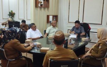 Komisi IV DPRD Dorong Penyelesaian Damai Polemik Guru dan Orang Tua di SDN 15 Tibawa