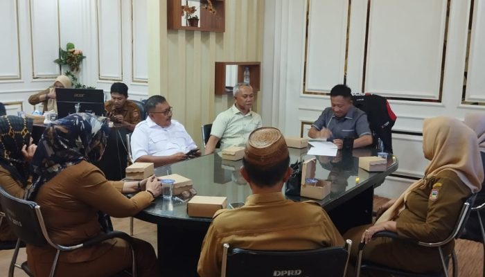 Komisi IV DPRD Dorong Penyelesaian Damai Polemik Guru dan Orang Tua di SDN 15 Tibawa