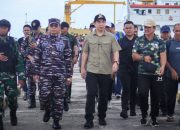 Bupati Sangihe Datangi Pulau Terluar, Pastikan Korban Gempa Tertangani
