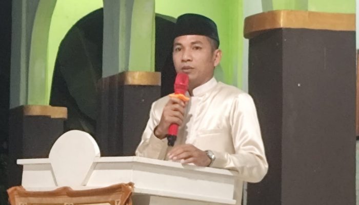 Tangis Haru Sambut Jamaah Haji, Wabup Aditya: Jaga Kemabruran dengan Menebar Kebaikan