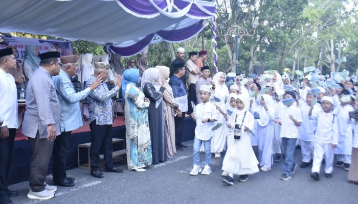Ribuan Peserta Semarakkan Pawai 1 Muharram, Sofyan Puhi Gaungkan Nilai Hijrah