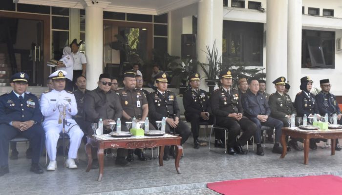 Hadiri Upacara Peringatan Hari Bhayangkara, Sugondo Makmur Tegaskan Sinergi Pemda dan Polri