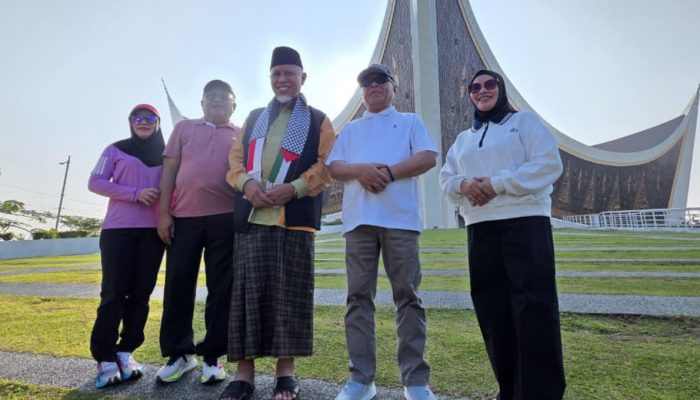 Silaturahmi di Masjid Ikonik, Pemkab Gorontalo dan Sumbar Perkuat Kolaborasi Pembangunan Daerah