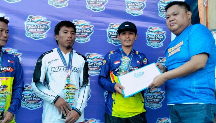 Boat Race Teluk Petta Ditutup, Wabup Sangihe Apresiasi Kerja Keras Seluruh Panitia