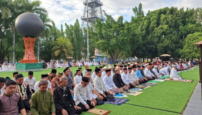Kemarau Berkepanjangan, Pemkab Gorontalo Gelar Sholat Istisqa Memohon Turunnya Rahmat Allah