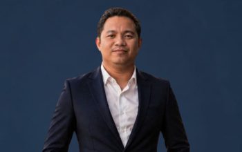 Ronald Van Mansur Nur