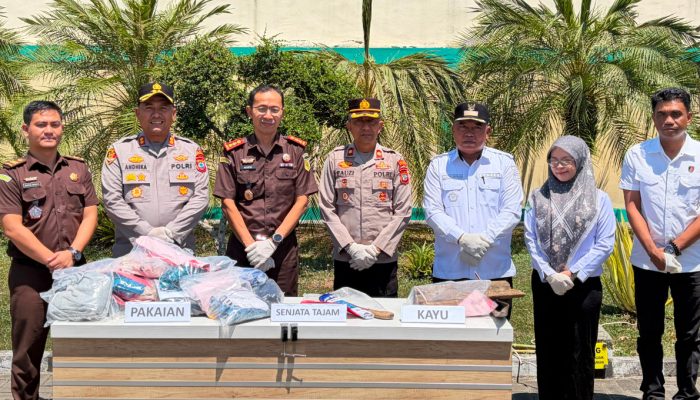 Kejari Boltara Musnahkan Barang Bukti, Pastikan Putusan Hukum Dituntaskan