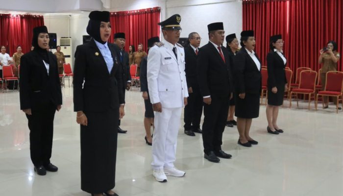 Wabup Sangihe Lantik 13 Pejabat, Berikut Nama dan Jabatan Barunya