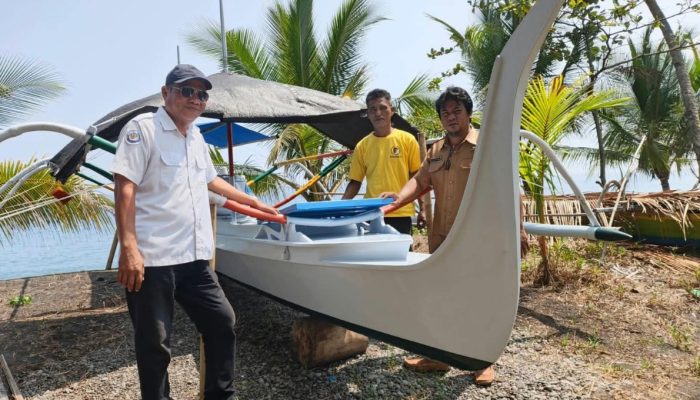 Barahama Benahi Penyaluran Dana Desa Kalurae, Pelaku Usaha dan Anak Yatim Kebagian